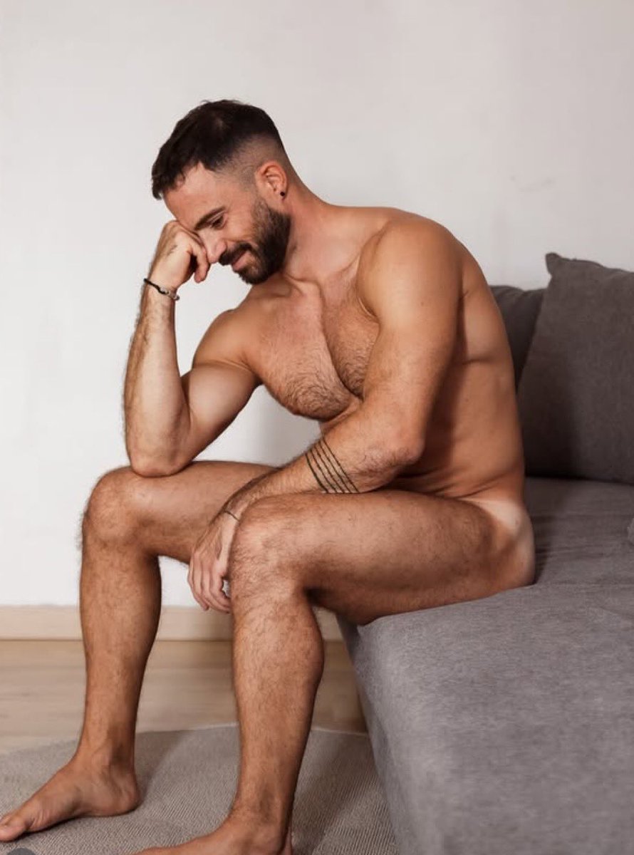 HunkyGuysPics's tweet photo. #HunkyGuysPics #HotMen
#HunkOfTheDay #SexyMen
#Hunk #Gay #HandsomeHunk
#MaleNude #NakedGuy #HotGuy
#GayMen #GayHunks #GayNudes https://t.co/pd4sBV0OHf