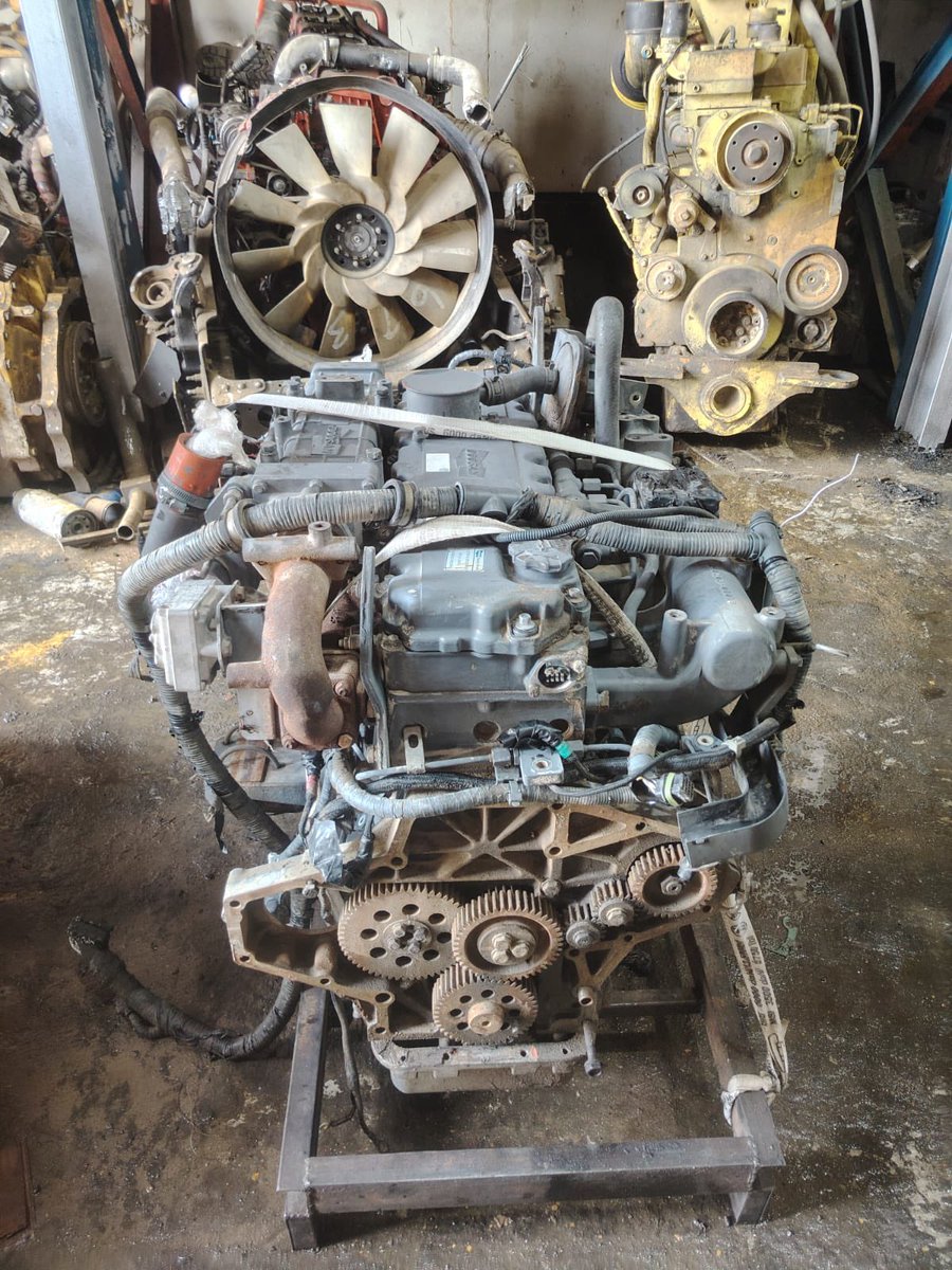 allklass_motors's tweet image. Power, precision, and pure torque. 

We’ve got this heavy-duty workhorse ready for its next mission.

This Doosan engine is clean, tested, and built to pull its weight.
Check the thread for specs! 👇 #DieselPower #HeavyMachinery #EngineForSale #Construction