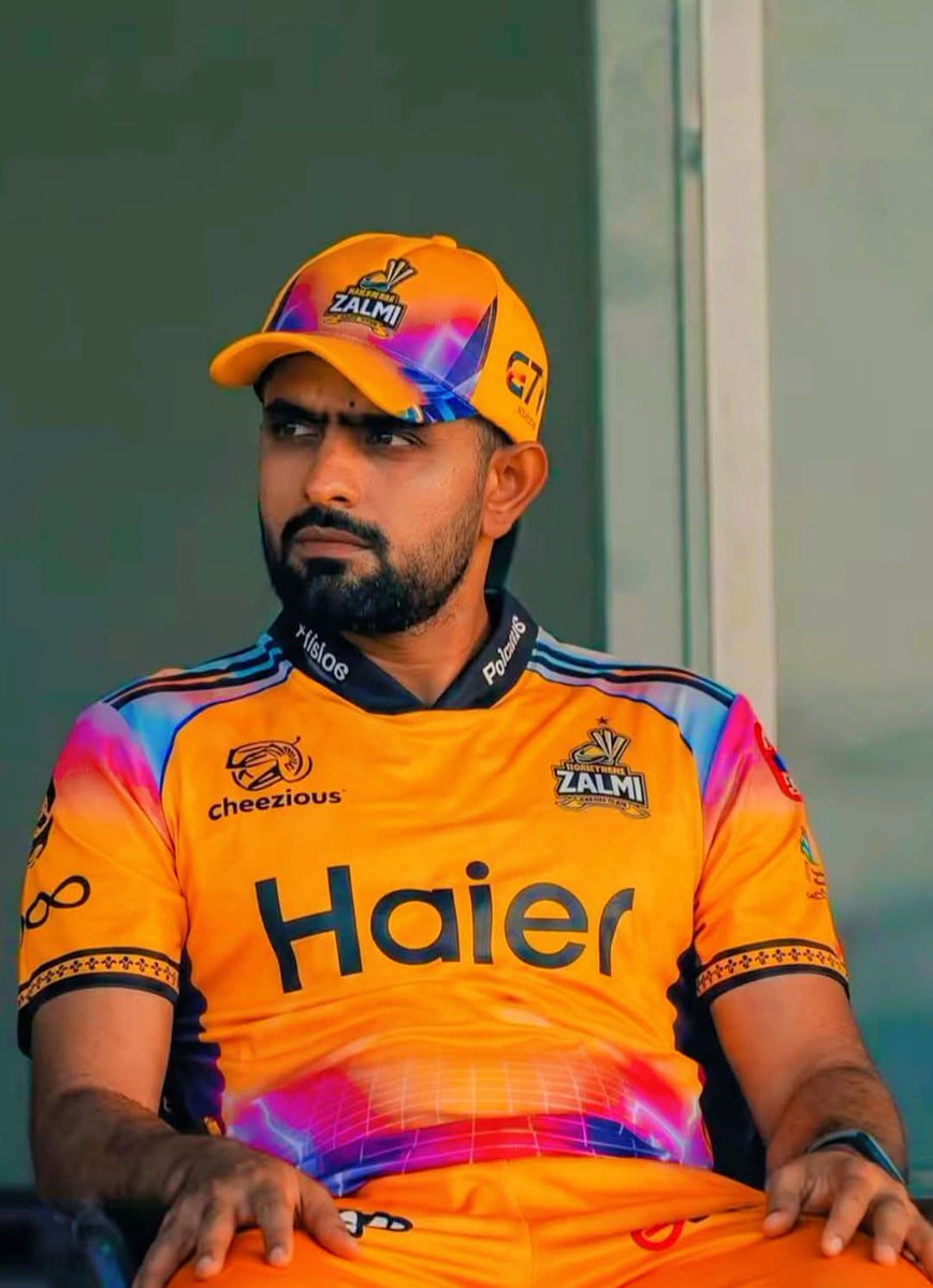 Muhamme13700490's tweet photo. Peshawar Zalmi to King Babar https://t.co/ZTcAPlOxLz