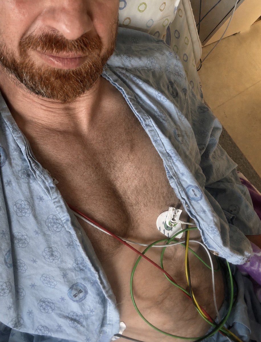 Dark Necessities 🎗️ tweet media