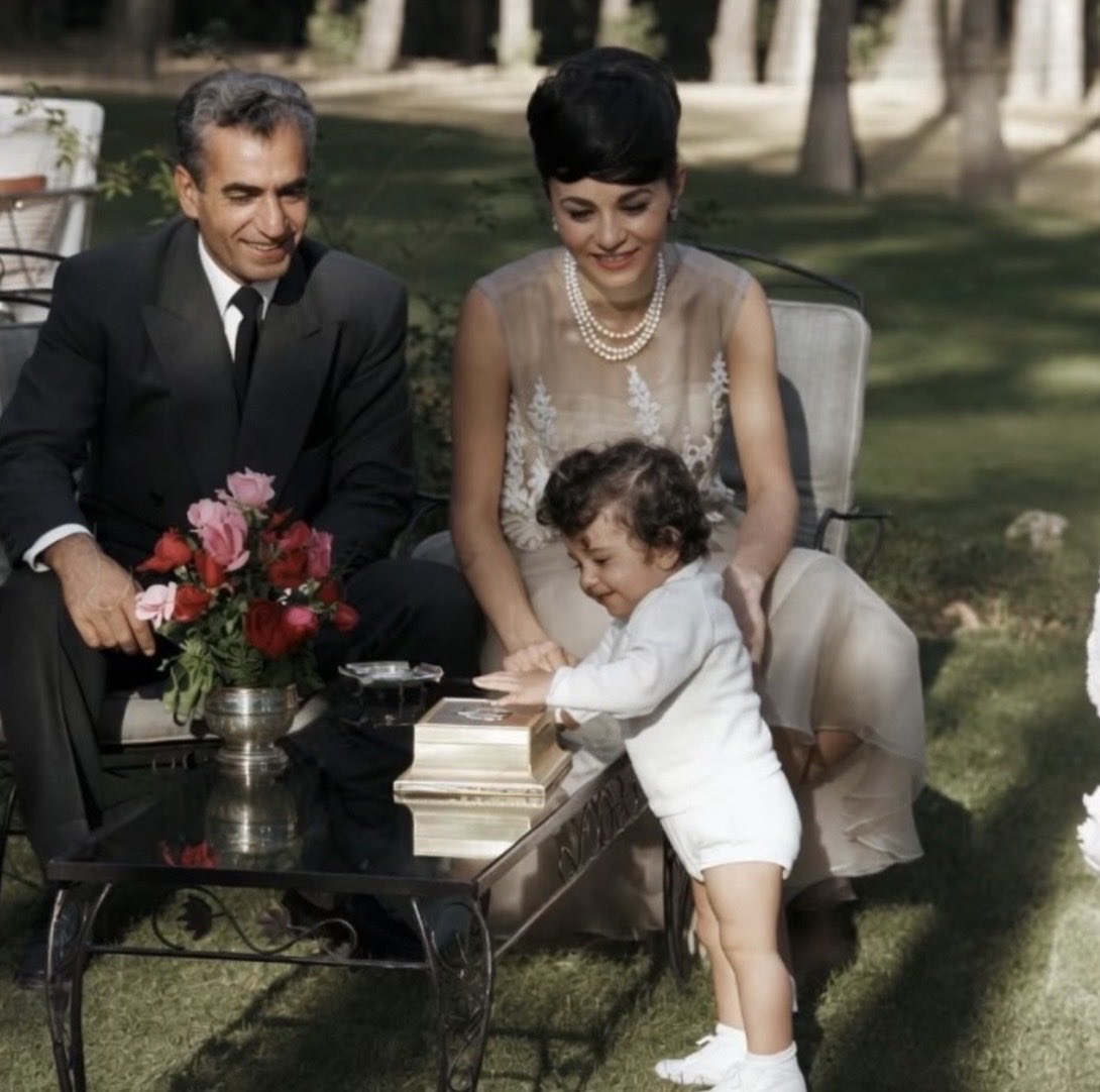 Hasti🇮🇷 tweet media