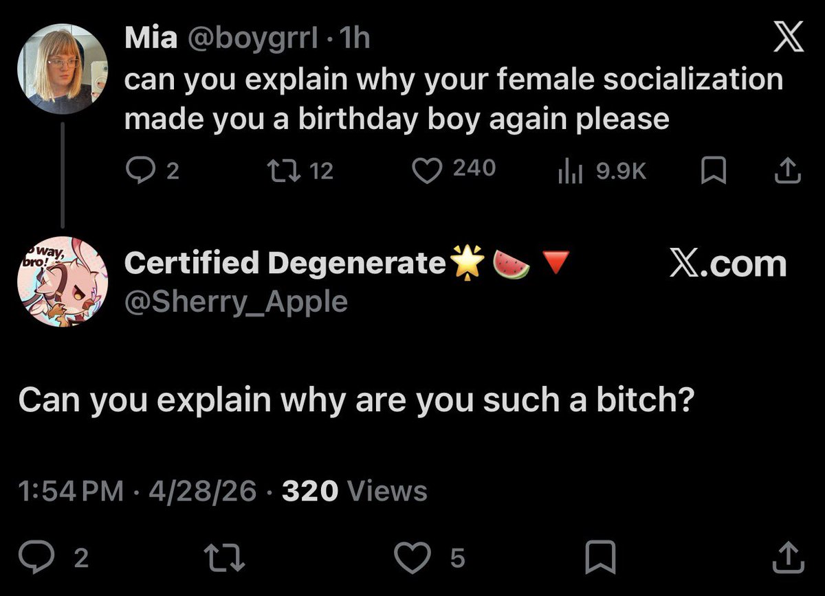 Mia tweet media
