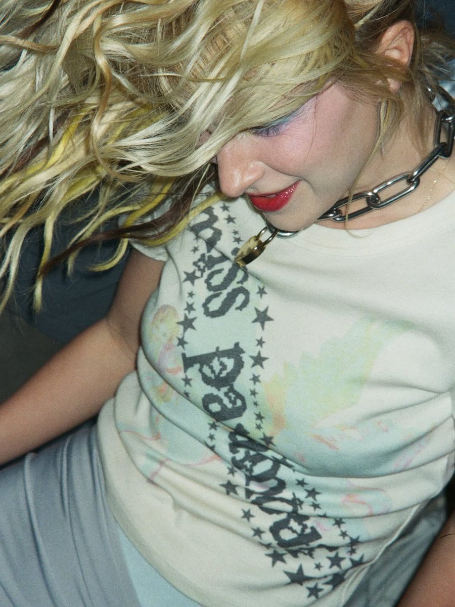 Paramore-Music.com tweet media