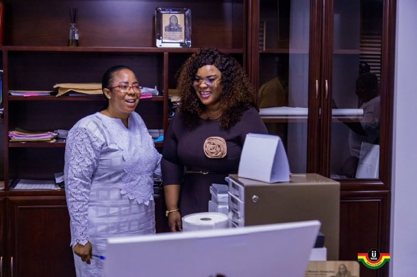 Dee_dee🌹 tweet media