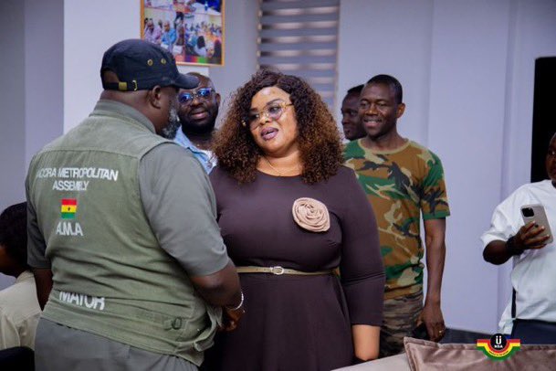 Dee_dee🌹 tweet media