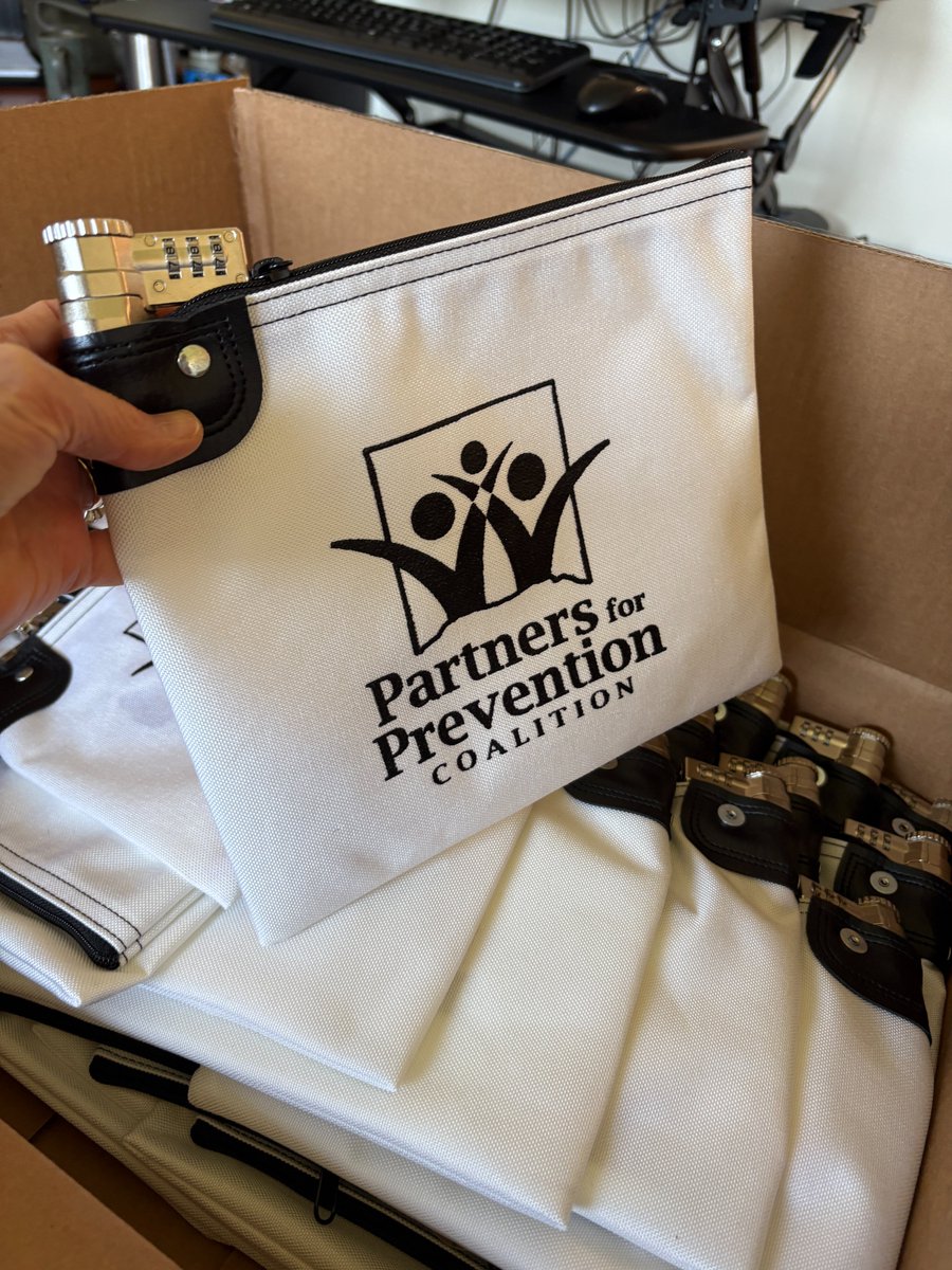 prevention_for's tweet photo. Our new medication lock bags came!  Request one on our website! https://t.co/4c7vdEZBxR Most misuse happens in the home or by sharing. https://t.co/Noj4uvPyh5