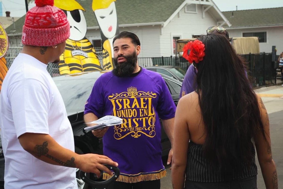 IuicSanDiego's tweet photo. If You're Searching For Biblical Answers, Don't Ignore God's Messengers! Wisdom Is Crying Out In The Streets 🔊!
#ChicanoParkBlitz #⚔4Souls #IUICLosAngeles #IUICTijuana #IUICSacramento #IUICBakersfield #IUICLasVegas #IUICPheonix #IUICPortland #IUICSeattle #IUICSanDiego https://t.co/IkwZPTH13m
