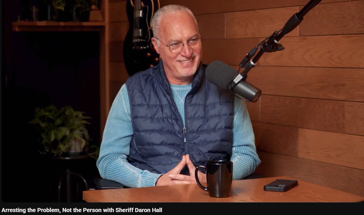 DaronHall7's tweet photo. https://t.co/KvdfrdwXmq 

I joined the Catalyst for Change podcast with @[116460430265630] for a candid conversation on our criminal justice system covering challenges, progress, and the work still ahead. Real change starts with listening and action. Tune in and join the conversation. #CatalystForChange #CriminalJustice #Leadership #Community