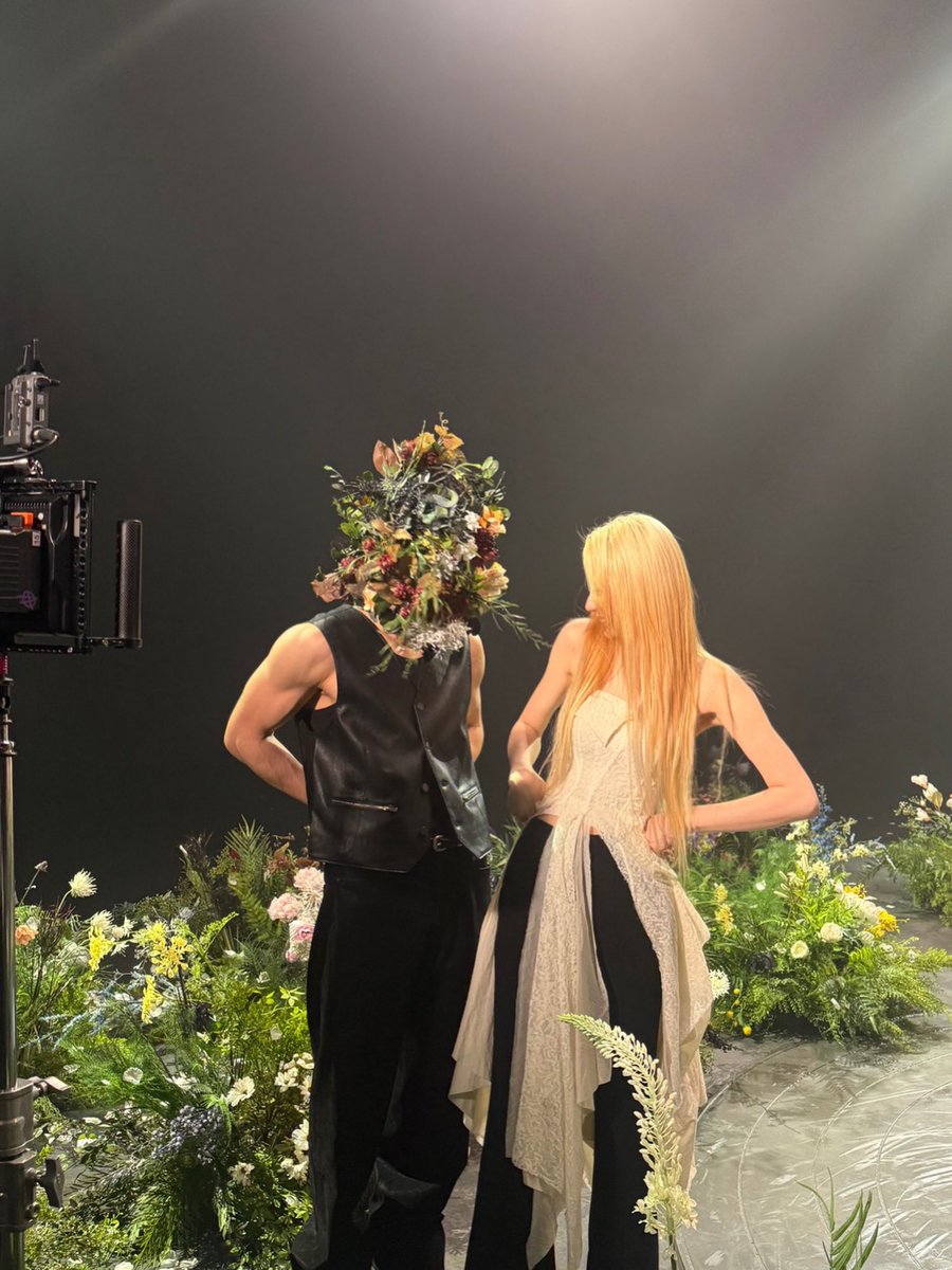 AllAboutLCY's tweet image. Lee Chaeyeon @/chaestival_ IG Post (3/5)

🔗 instagram.com/p/DXrV7JwgTrM/

“이제 시작🙊
[Till I Die] is out. hope you‘ll love it!”

🎵 LEE CHAEYEON - No Tears On The Dancefloor

#이채연 #채연 #LEECHAEYEON #CHAEYEON @official_LCY @cc_chaeyeon2