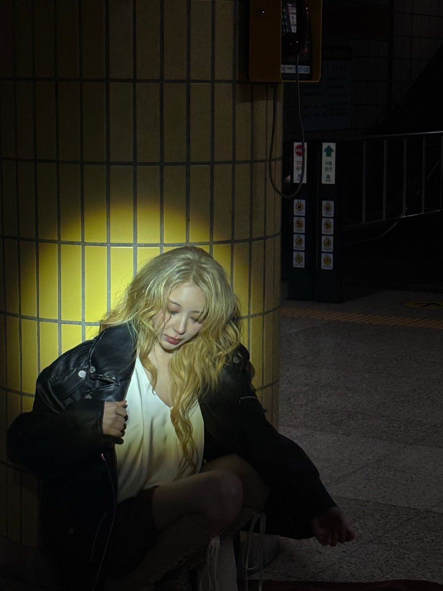 AllAboutLCY's tweet image. Lee Chaeyeon @/chaestival_ IG Post (4/5)

🔗 instagram.com/p/DXrV7JwgTrM/

“이제 시작🙊
[Till I Die] is out. hope you‘ll love it!”

🎵 LEE CHAEYEON - No Tears On The Dancefloor

#이채연 #채연 #LEECHAEYEON #CHAEYEON @official_LCY @cc_chaeyeon2