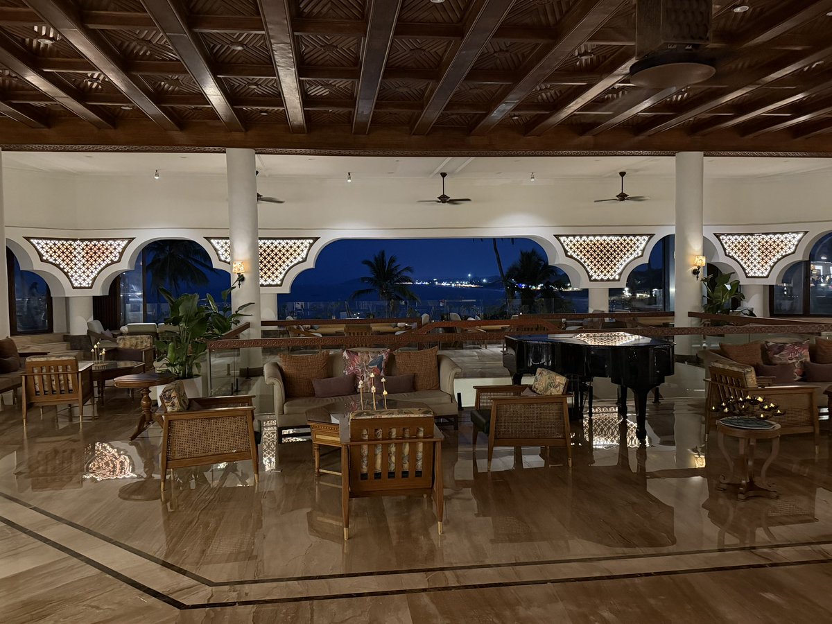 OMRcat's tweet image. #goa vignettes @TajHotels #fort Aguada . Now eastwards bound home 😊.. stayed at this property here around 20 years back . Same vibes ..