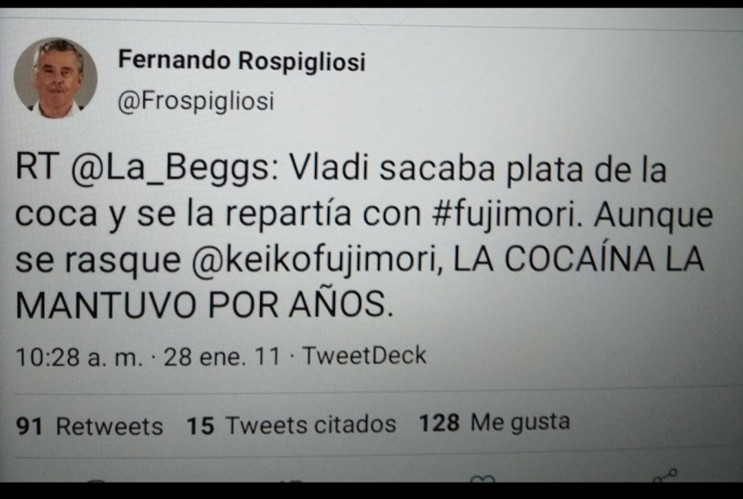 Amigos Tuiteros. No dejemos Morir Este Tweet, Esto decía Fernando Rospulgoso antes q se volviera el Chupamedias, Lame Trasero de la Corrupta, Mafiosa Keiko Fujimori. <a href="/Frospigliosi/">Fernando Rospigliosi</a> impresentable d Mda.