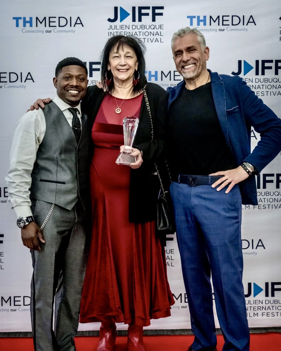 ΞDVANZD tweet media