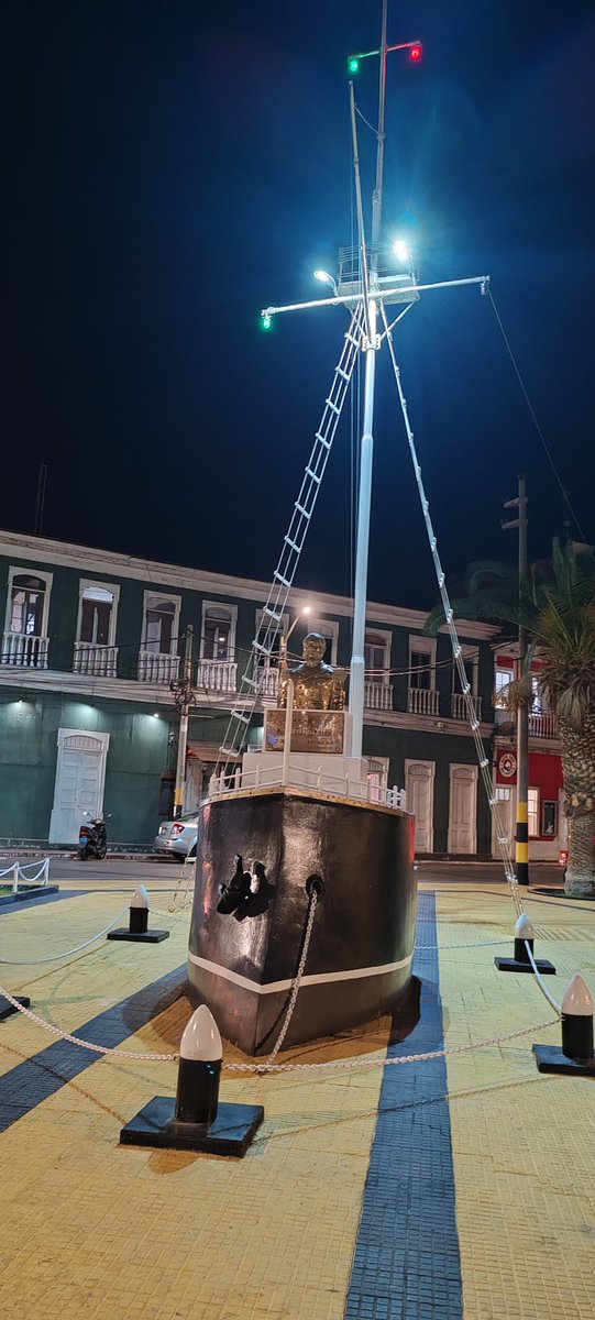 CAPT. PARA8OLIC TOBLERONE tweet media