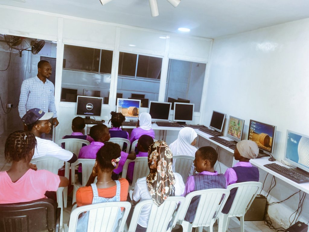 webmirandum's tweet photo. Students from Kenifraze Kings College are getting future-ready at WebMirandum!
AI, Cybersecurity, CBT &amp; practical digital skills are shaping the next generation.
Forward-thinking schools are preparing students for tomorrow not yesterday.
#WebMirandum #AI #CyberSecurity #tinubu https://t.co/NQtm397C8v