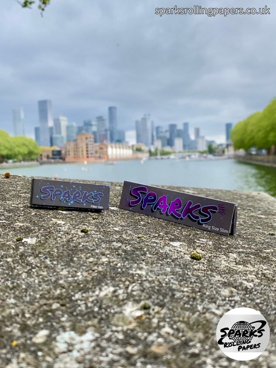 SparksRPuk's tweet image. Tuesday strolls🚶‍♂️wid da Sparks Duo💯 #sparksrollingpapers #stroll #tuesday #views #scenery