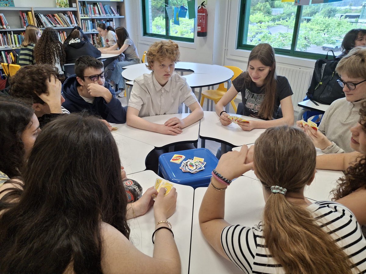 IES Valadares tweet media