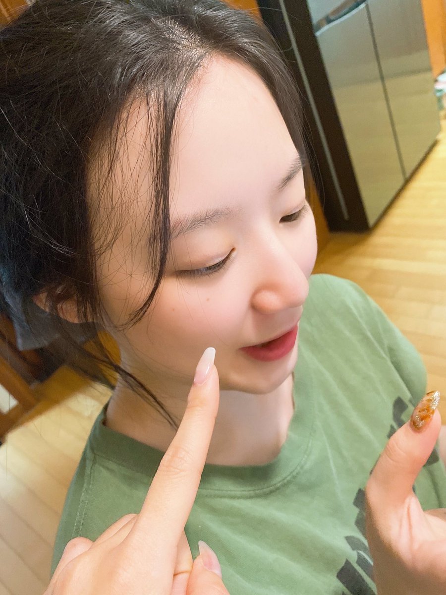 [미연] 예슈화 딱걸렸닼ㅋㅋㅋ
이러면서 글 올라왔었음 

하 같숙소의 맛 그립다..