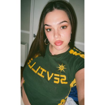 pettianaaa's tweet photo. #NewProfilePic https://t.co/RXAPi8aBhv