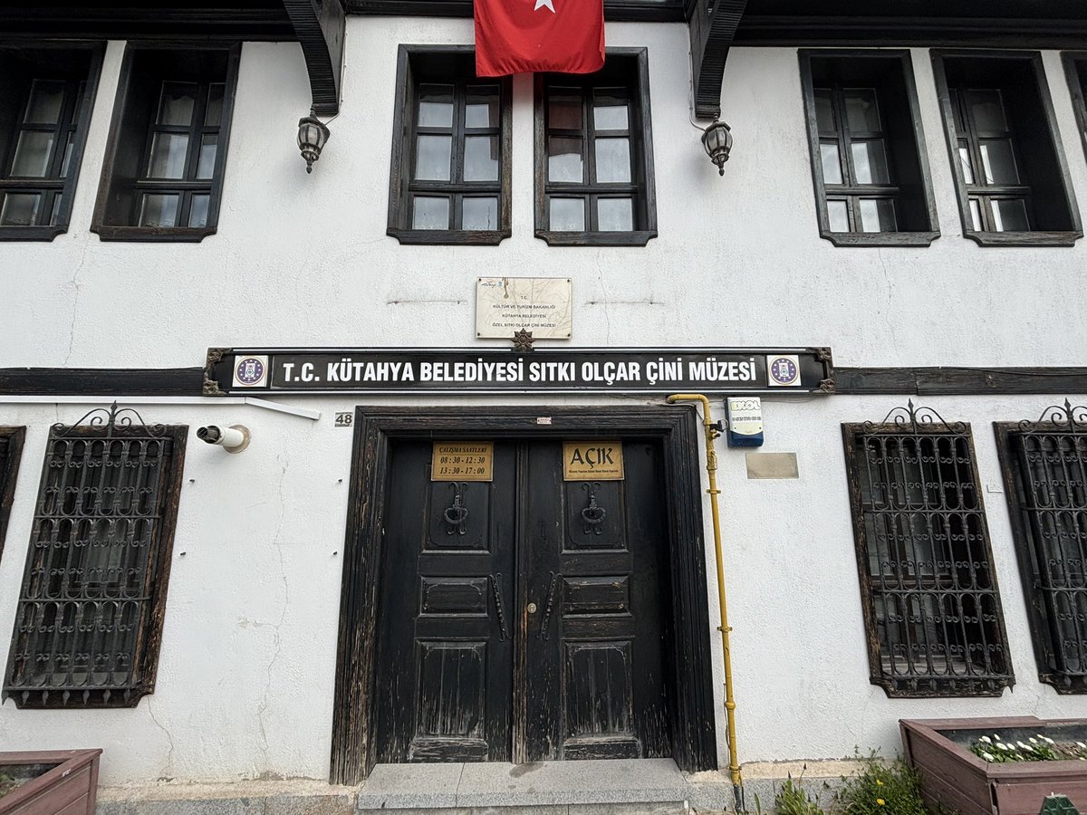 Ünal Sade tweet media
