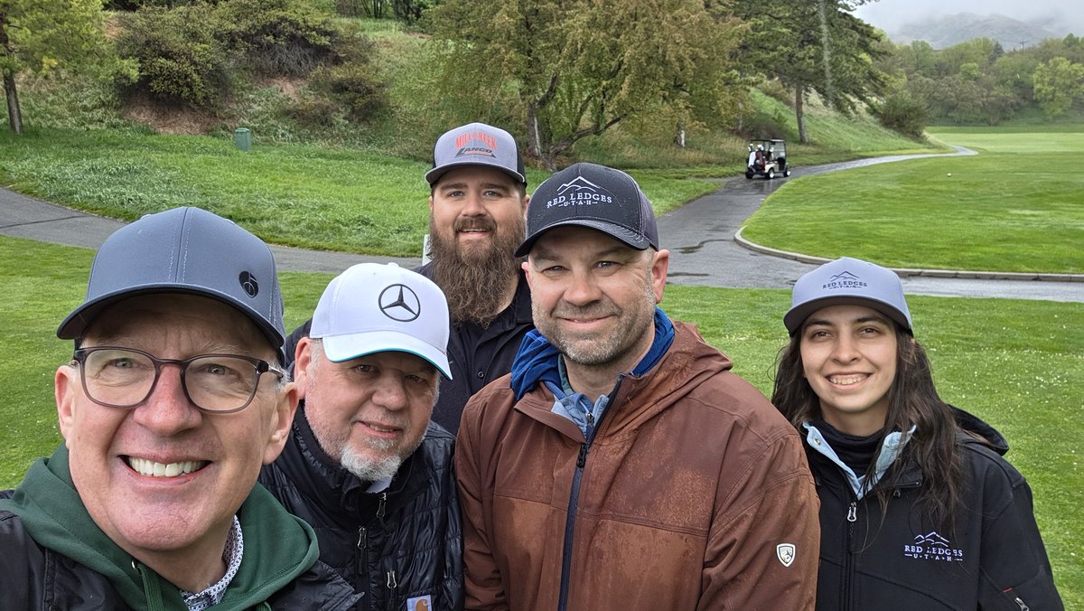 GCSAA_NW's tweet photo. 34° and 🌧️ didn't dampen our spirits yesterday at the @UtahGCSA Spring Meeting at The Country Club in Salt Lake City. Thank you, Ryan Williams for hosting the event. https://t.co/qChZgAnYtq