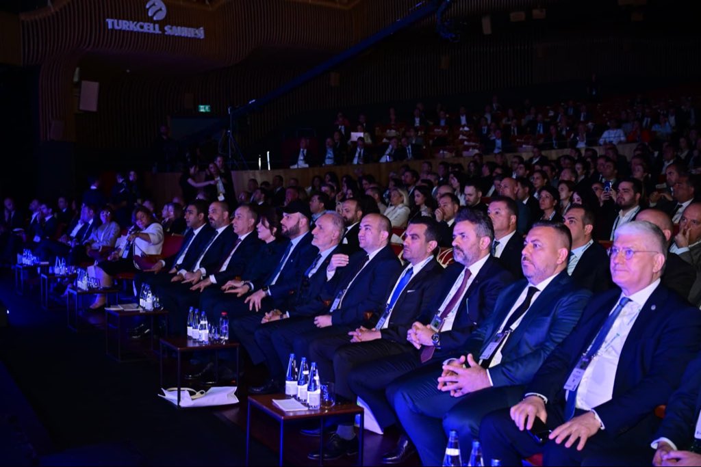 Şekib Avdagiç tweet media