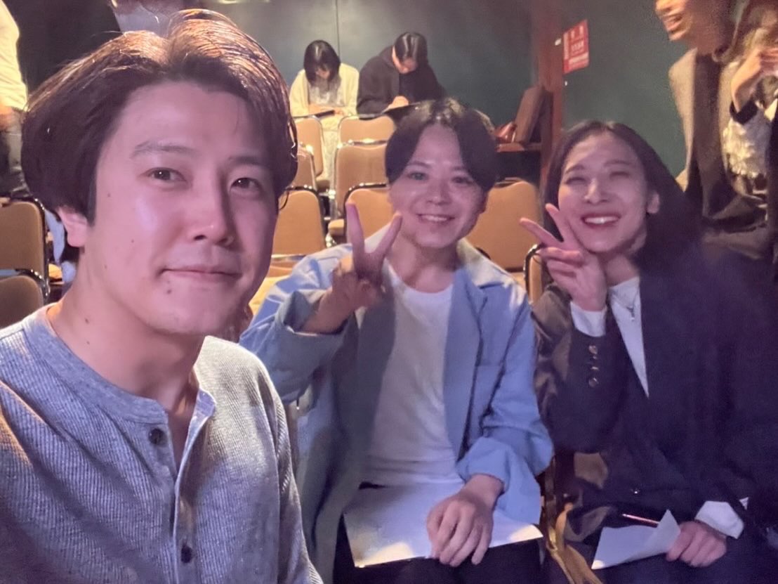 kenya1705_actor's tweet photo. #演劇ユニットありがとう男子 旗揚げ公演
『#International』観劇。

専門学校同期の #渡部��哉 くん作。
数年ぶりの再会。

すげぇぜ。負けてられないぜ。

良い作品には良い役者がちゃんと集まるんだよなぁ。みなさん本当に素晴らしかった。

#ありがとう男子
#あり男インター https://t.co/XwPjhkSDwc