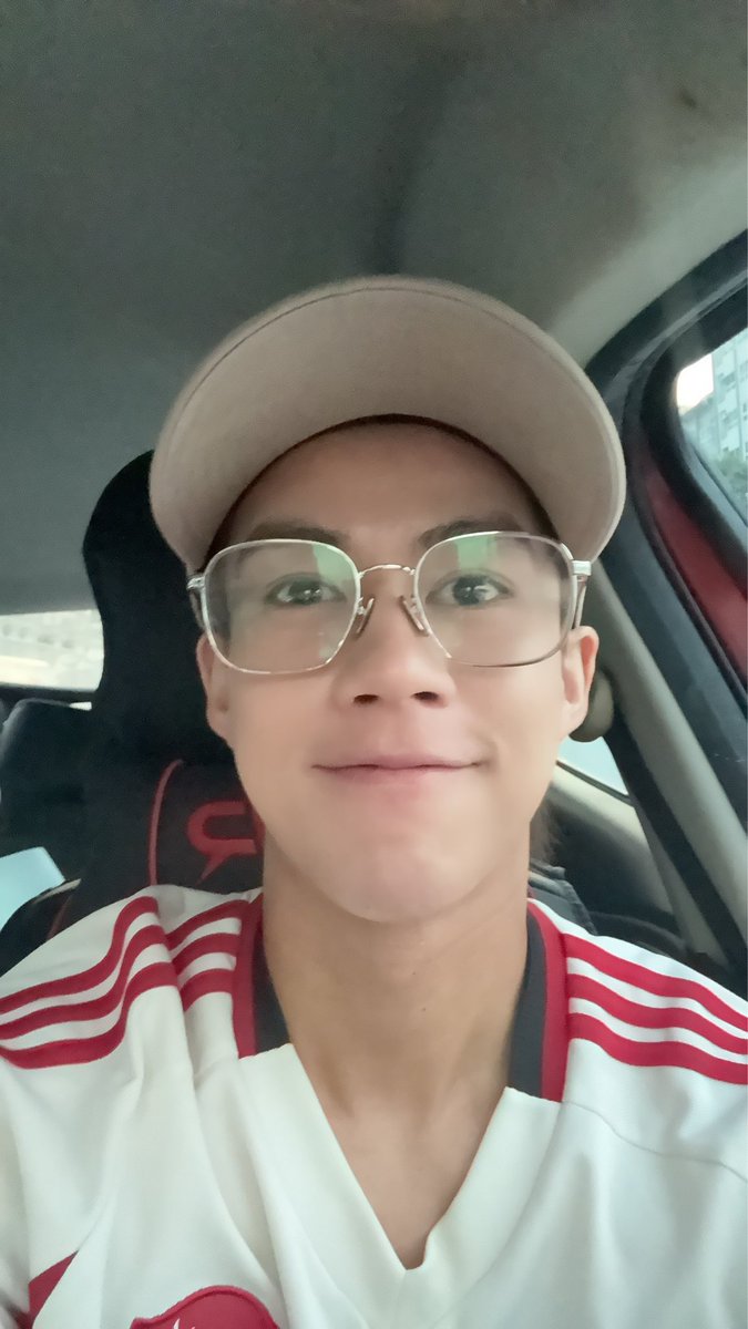 ᴹⁱᵐⁱ ◡̈ ♡︎☾ tweet media