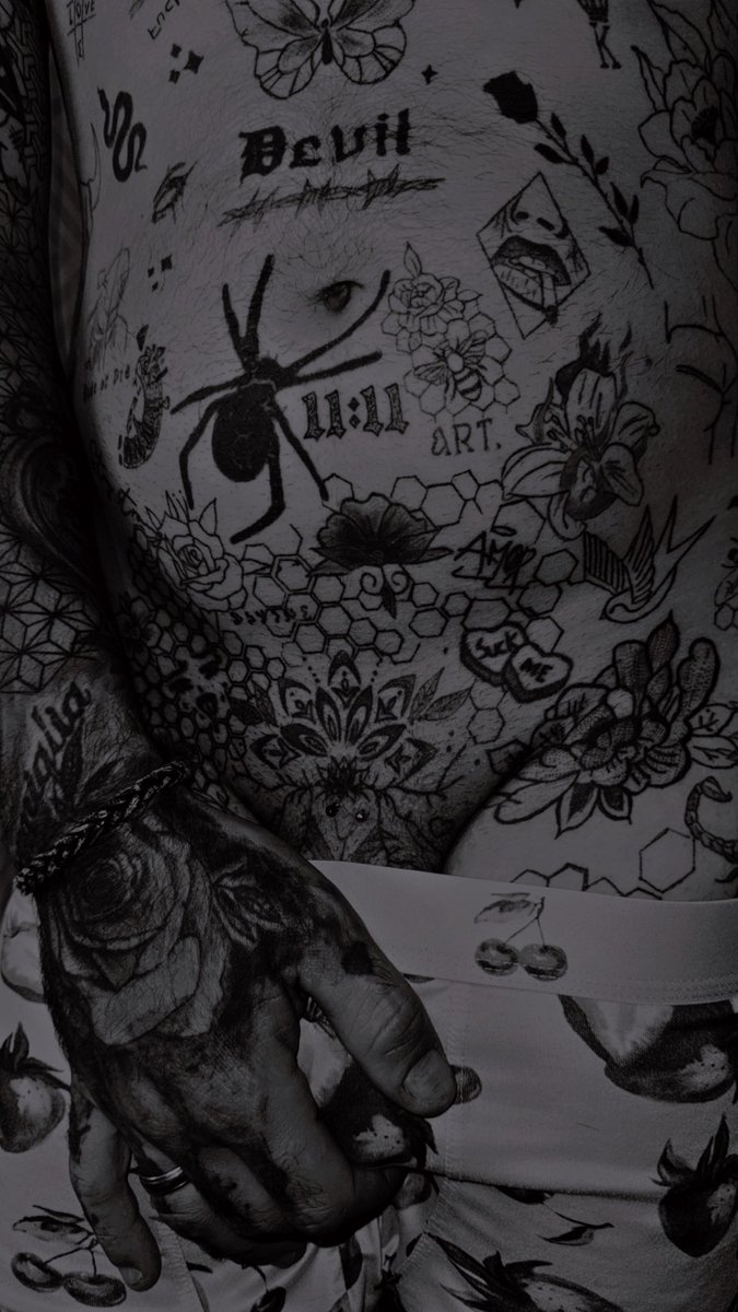 el_viking31's tweet photo. Bon mardi à vous 😈🫶🏼
#autotattoo #tatoo #dark https://t.co/2zGW1exudJ