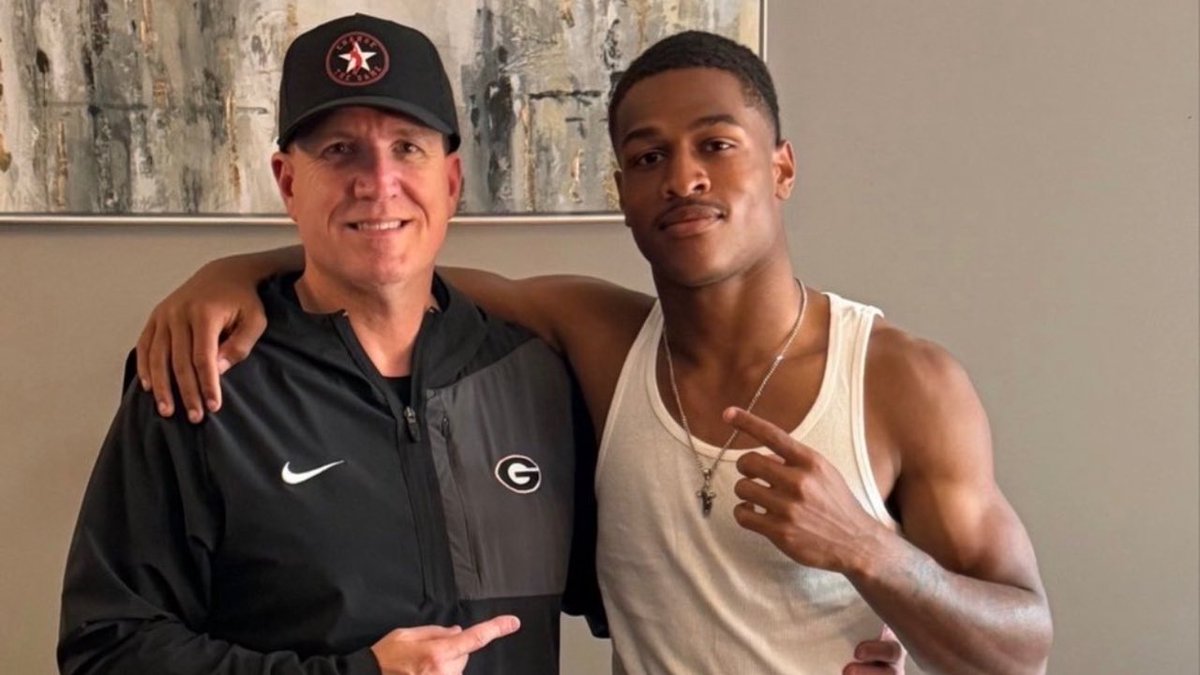 Dawg_Post's tweet image. Georgia WRs coach James Coley checked on a top 2027 target this week.

Read all the details and become a smarter #Georgia fan on Dawg Post (FREE)
dawgpost.com/s/8162/uga-foo…