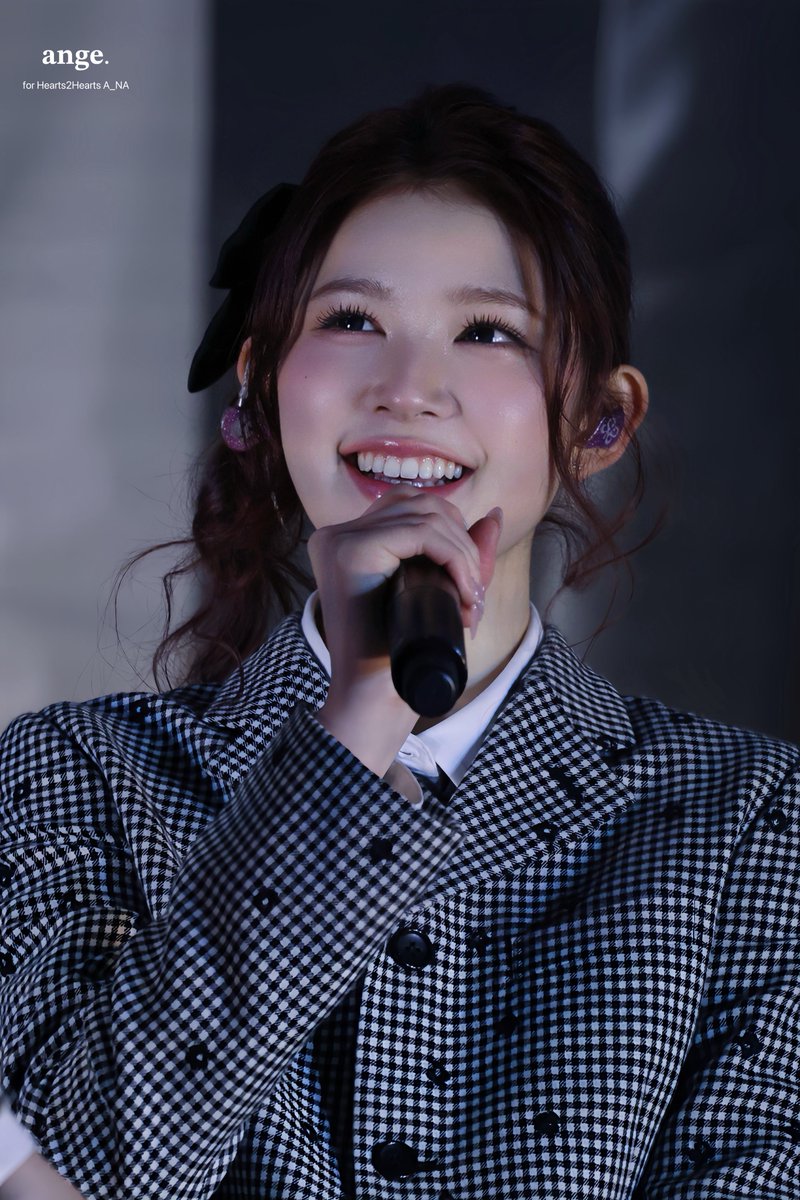 𝐚𝐧𝐠𝐞. tweet media