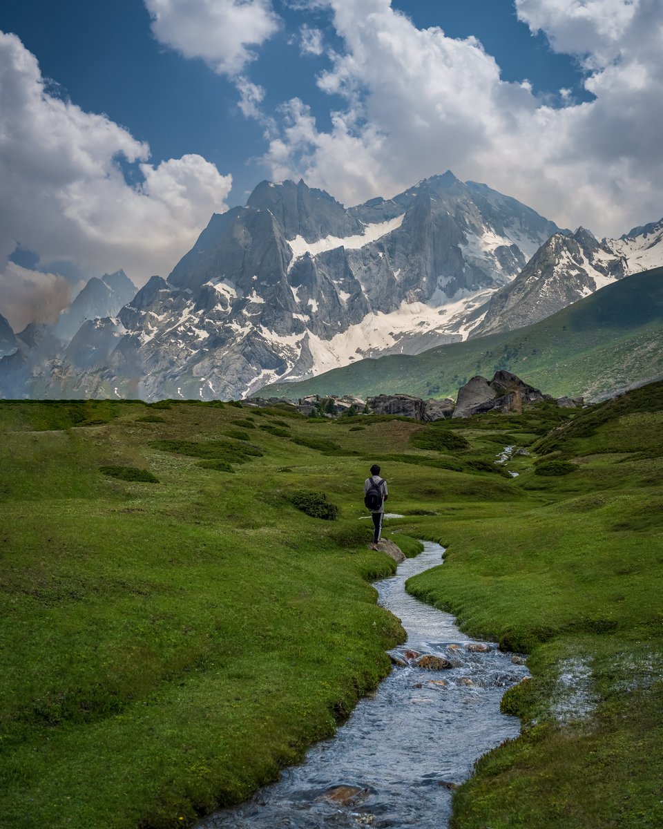 sharafataly3's tweet image. Tallu Broq — where tranquility meets the wild. A peaceful escape for camping lovers, just 3 hours from Skardu.
.
.
@GBTourism_ 
#gilgitbaltistan #travel #nature