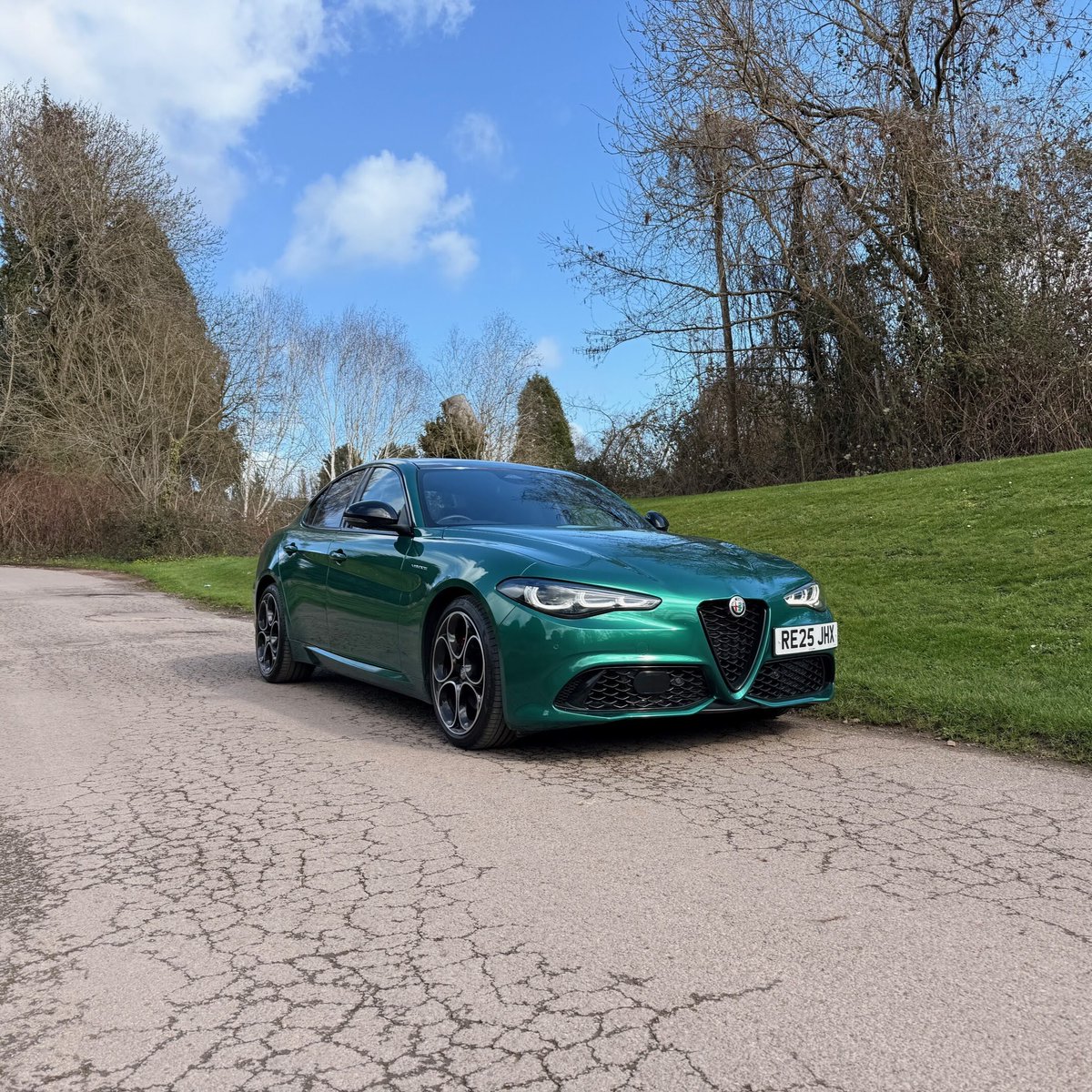 Select Car Leasing tweet media