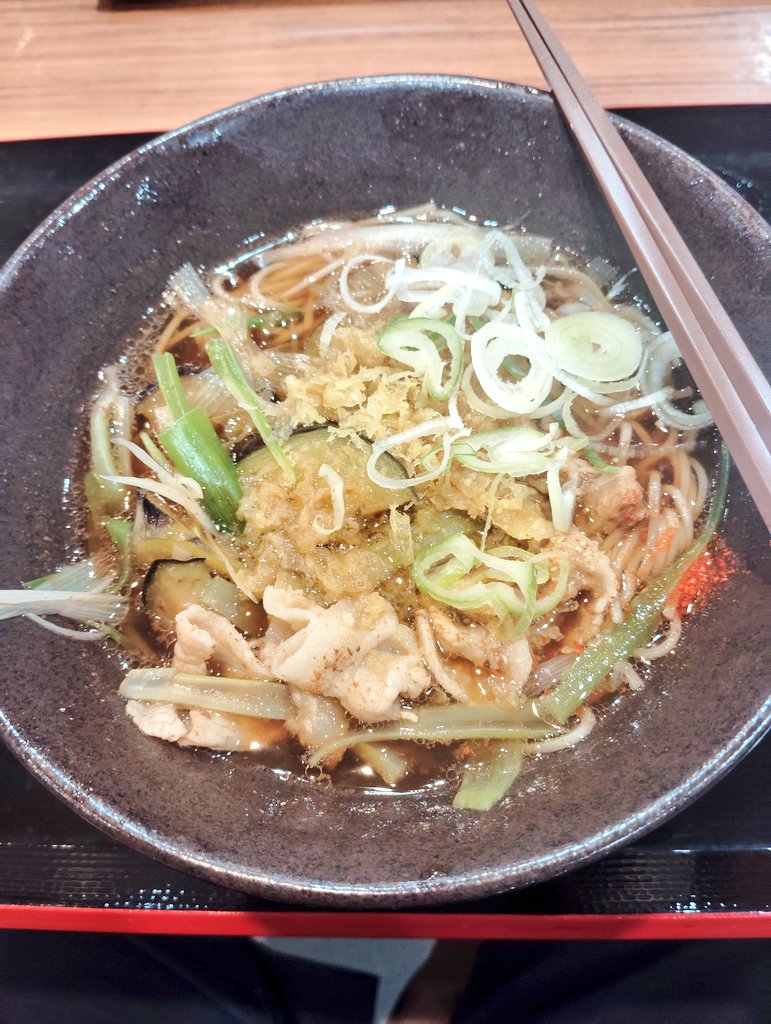 森野 tweet media
