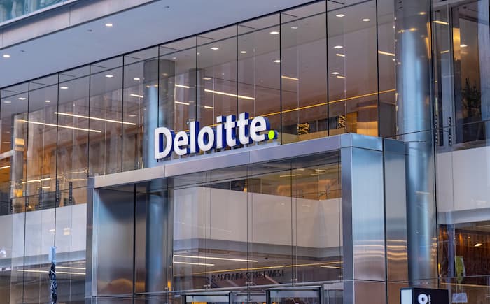 HR_Exec's tweet image. Starting next year, Deloitte and Zoom will scale back benefits, particularly around paid time off and parental leave. hrexecutive.com/pto-pullback-d…  #EmployeeBenefits #PaidTimeOff