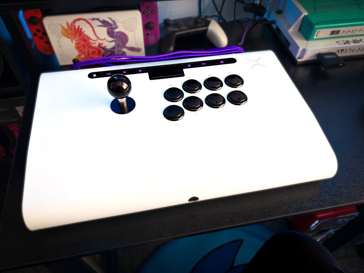 mattatronics's tweet image. This is the fight stick I use the most.

Victrix Pro FS

Excellent, heavy and beautiful.

#Victrix #Arcade #RETROGAMING