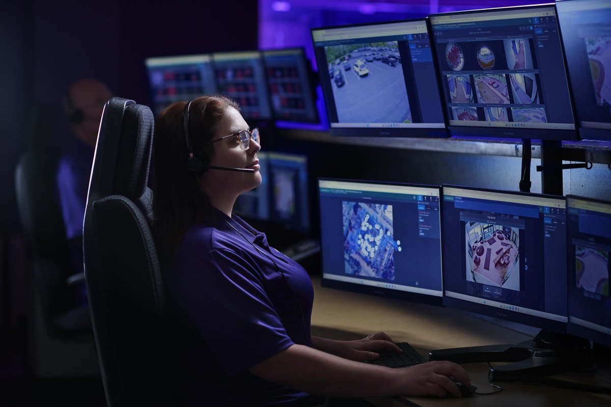 GP_Protects's tweet photo. Saving the day one alarm at a time. 🚨
Shoutout to our Monitoring Center heroes this National Superhero Day. https://t.co/RU4yfHQzo9