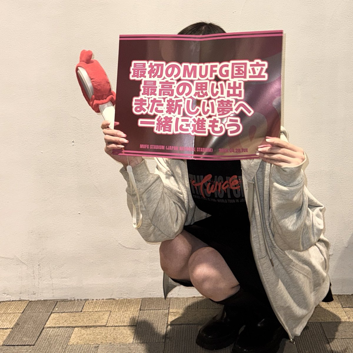 TWICE THIS IS FOR 国立　銀テ　オーラス　4/28 0428 twice this is for World tour 今ツアーでペンサ貰う、銀テ自分の