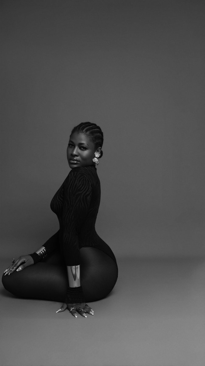 Marietta of EL-ROI🔱⭐⚓💜 tweet media