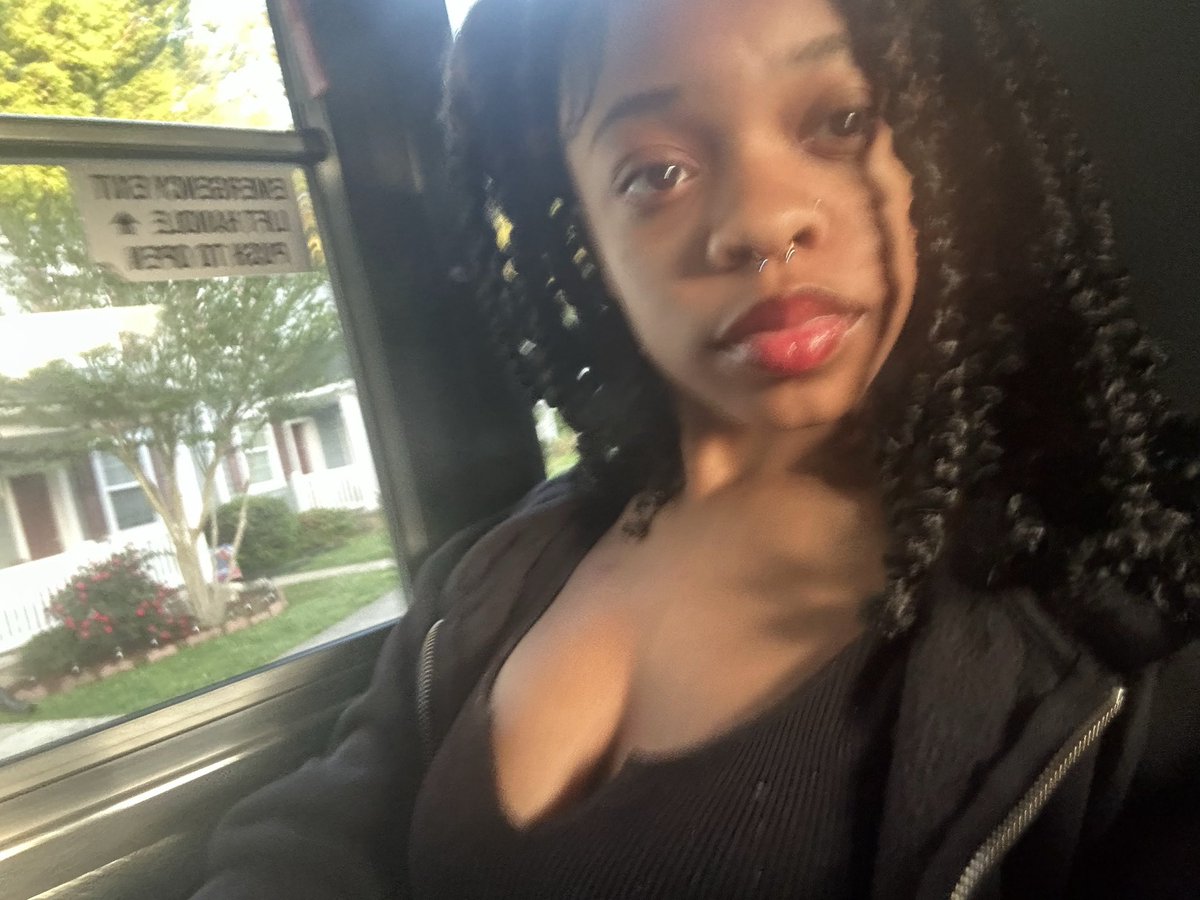 nyjabby's tweet image. these r old #brownskin