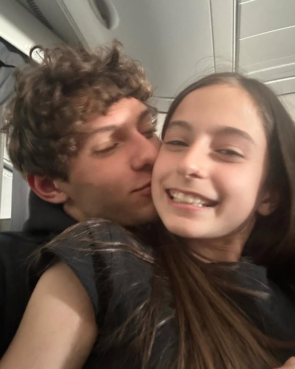 Goatnelli🤙 tweet media