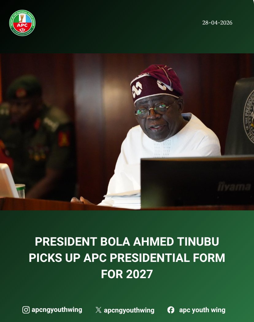 apcngyouthwing's tweet image. President Bola Ahmed Tinubu officially picks up APC Presidential Form for 2027.  On his mandate we shall stand.🙌🏽

#apcyouthwing #youngprogressives #goviral #progressiveminds