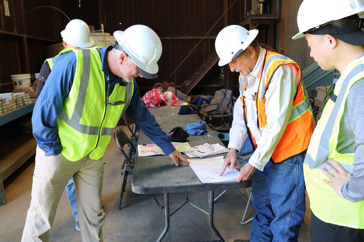 princesilverco's tweet photo. We recently held our first site visit!

The team had a chance to show the mining history of Pioche &amp; the Prince Silver project &amp; provide an update on our current drill program.

A big thanks to Scott Gibson, Graham Moore, Chen Lin, Brien Lundin &amp; Eric Coffin for making the trip! https://t.co/iPcBSbjx98