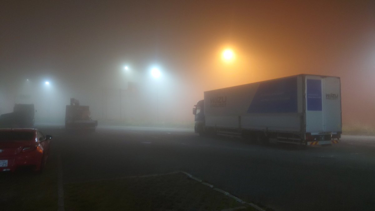 ヴァンザイダー tweet media