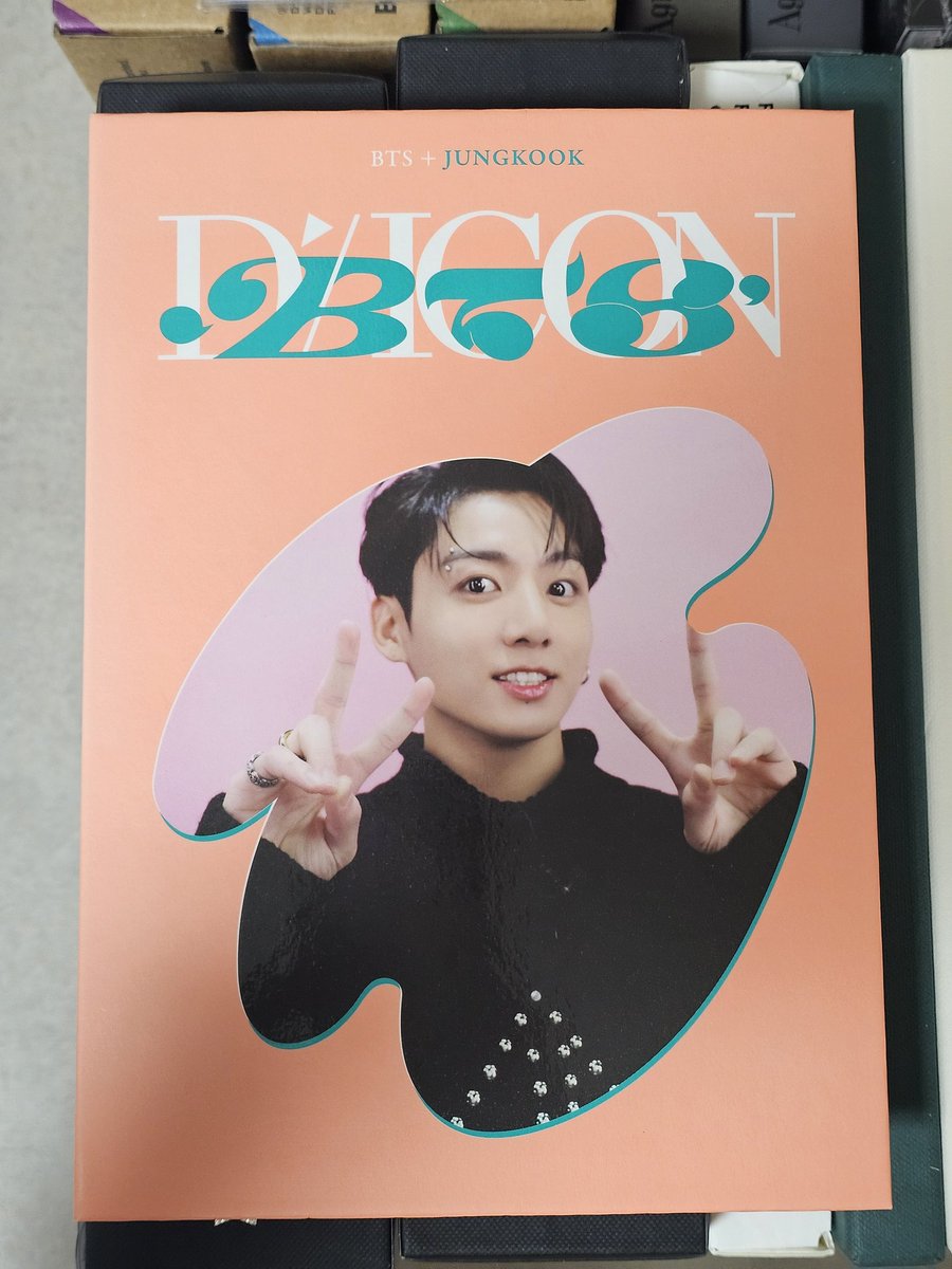 lightlimoa's tweet photo. 방탄 디아이콘 포토카드 양도
BTS DICON POCA PHOTOCARD SELL

💟all set 1.0(delivery charge 0.4)

미세하자(가로줄, 세로줄, 반짝이는 점, 뒷면 기스 등) 있을 수 있습니다

rm suga jimin 지민 태형 석진 진 정국 남준 슈가 윤기 v jin taehyung seokjin bangtan https://t.co/YjdOu1lay2