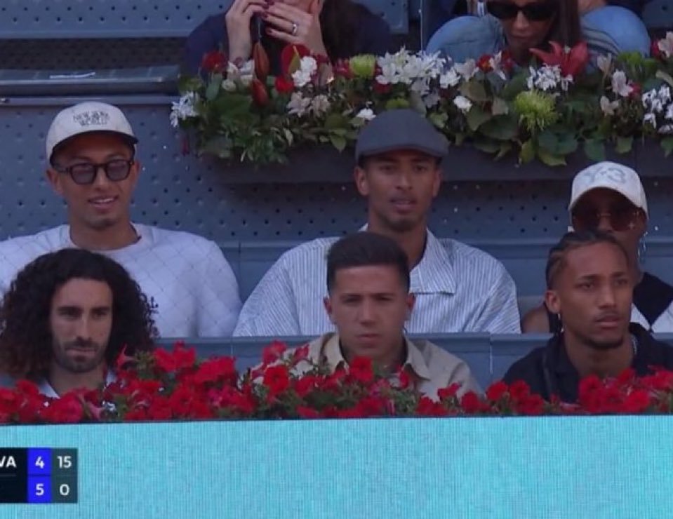 (fan) Yihi tweet media