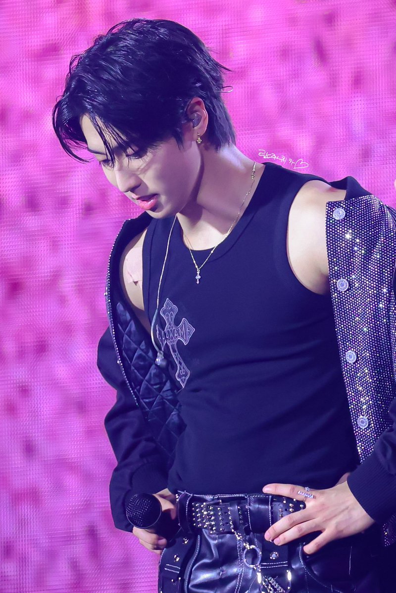 람쥐쿼카 •︠ᴥ.•︡ tweet media