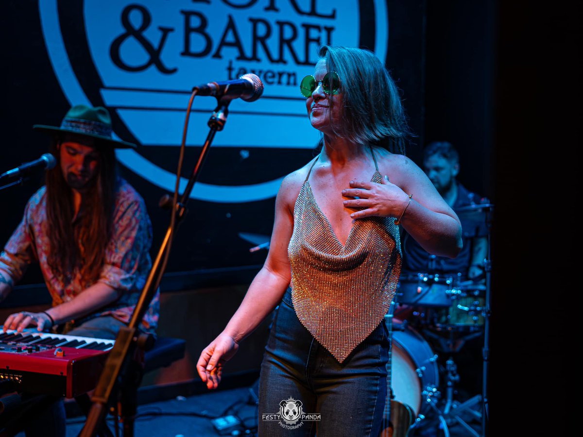 KingsConway's tweet image. 👀 This week at @KingsConway:
05/01 Fri- Korey McKelvy Band
05/02 Sat- Gavin Sumrall &amp;amp; Band
Showtimes 8:30 pm

#soul #groovy #funk #blues #koreymckelvyband #americana #bluegrass #gavinsumrall #kingslivemusic

facebook.com/koreymckelvymu…
facebook.com/gavinsumrallmu…