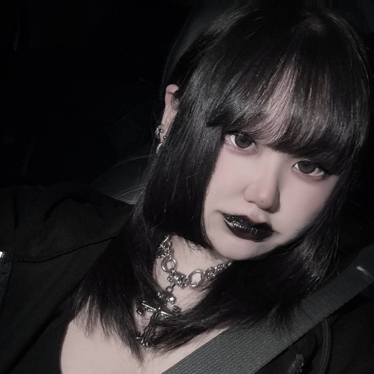 𝑳𝒂𝒚 tweet media