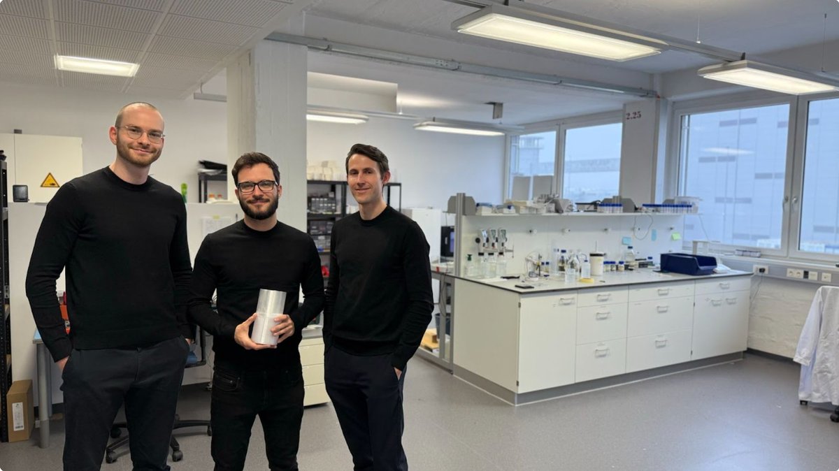 remineralize's tweet image. Our new newsletter out!

From Ukraine’s soil restoration efforts to major #ERW partnerships and new carbon measurement tech, momentum is building for scalable carbon removal.

Healthy soils are at the center of climate solutions 🌱

🔗 Read more: ow.ly/gUsa50YR1nv

#soil